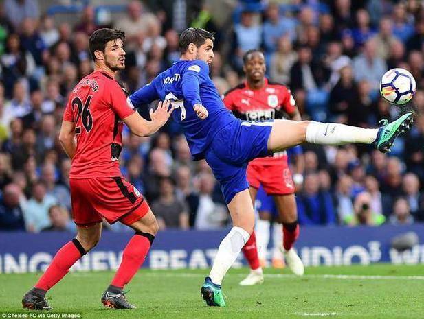 5000万镑成坎？切尔西“低价”抢西蒙斯悬念起！